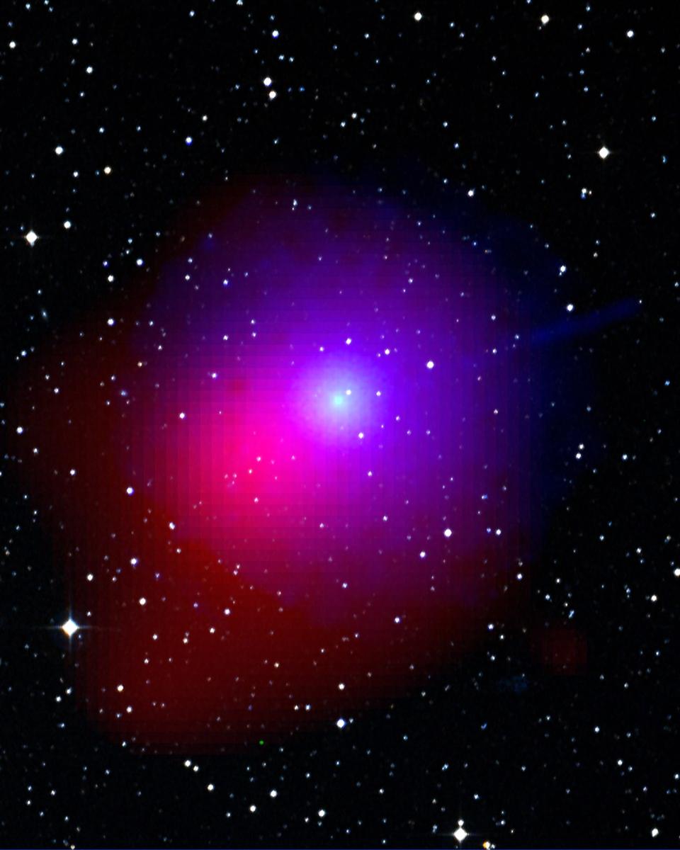The Swift View of Comet Lulin