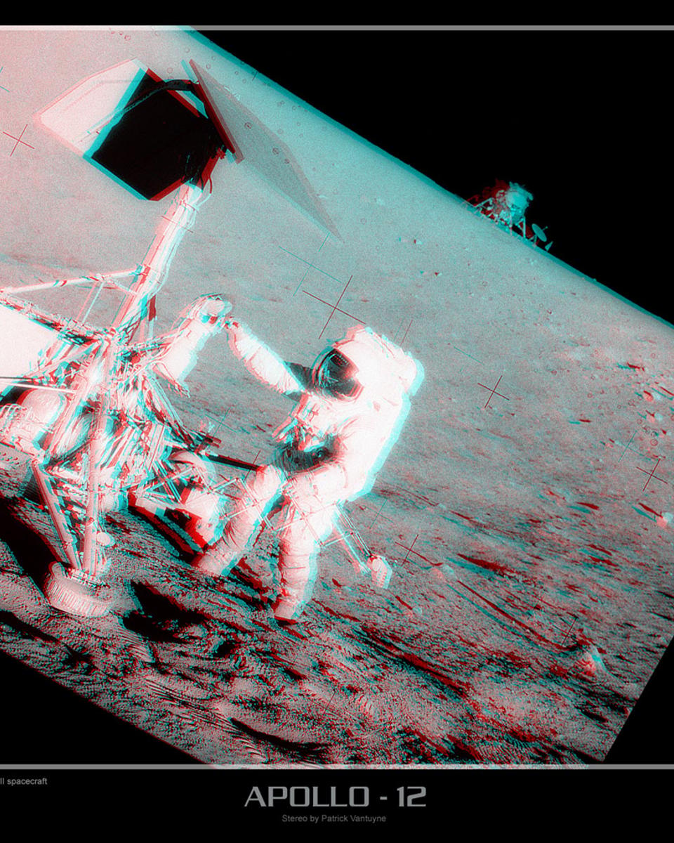 Apollo 12 and Surveyor 3 Stereo View