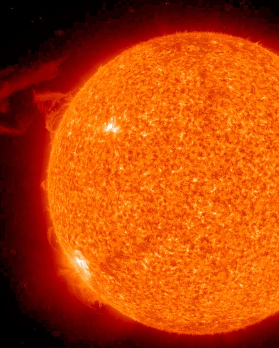 A Solar Prominence Erupts in STEREO