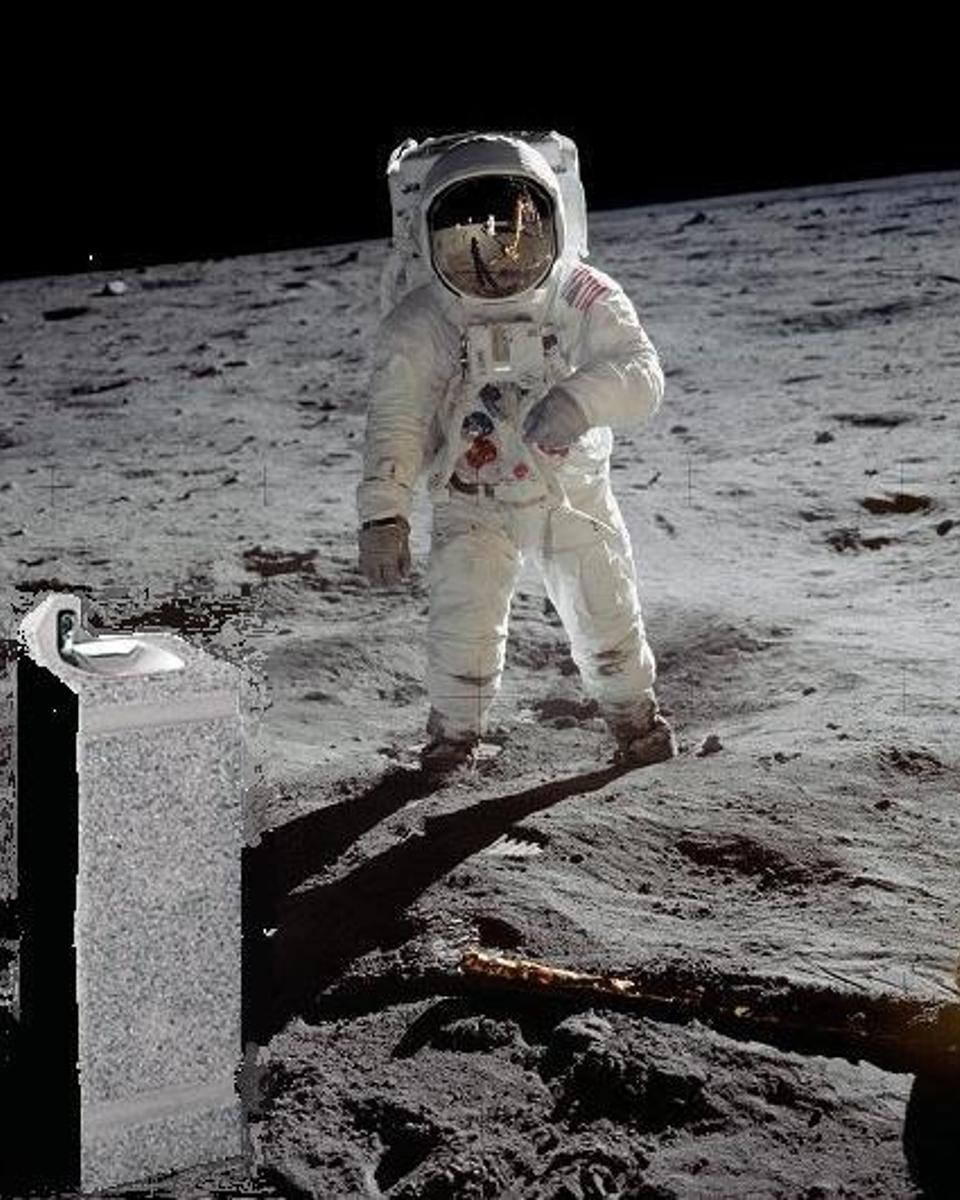 Evidence Mounts for Water on the Moon