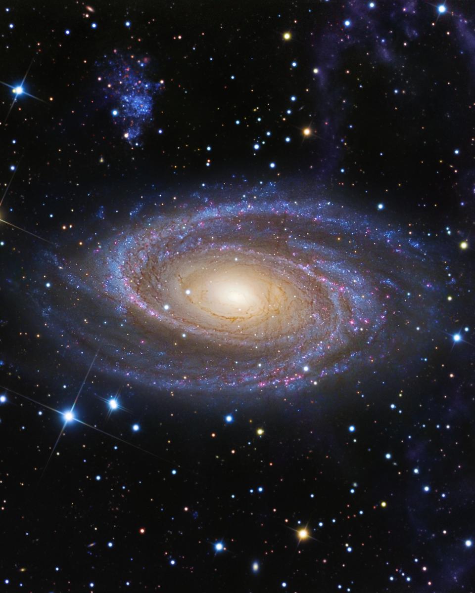 M81 and Arp's Loop