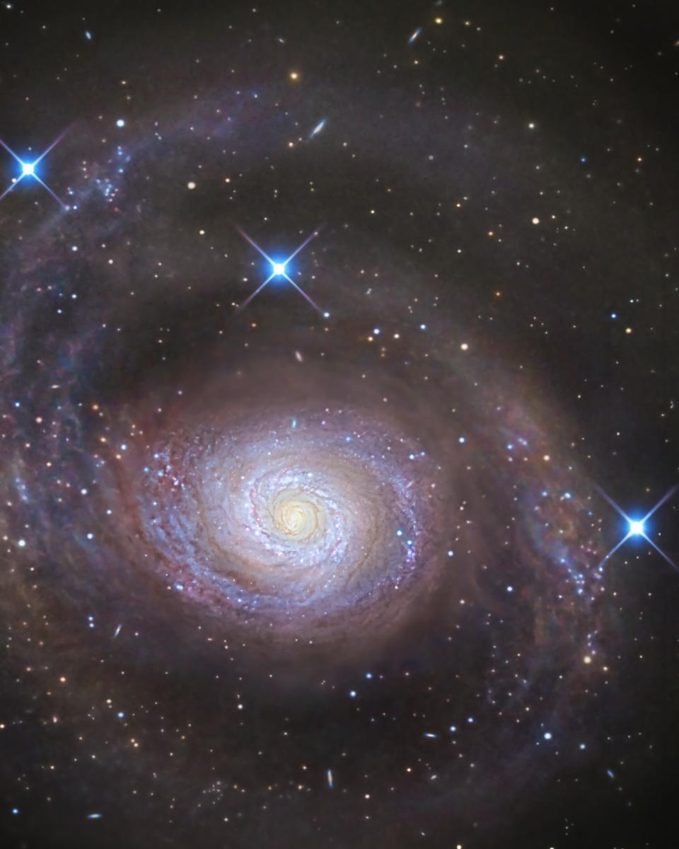 M94: A New Perspective