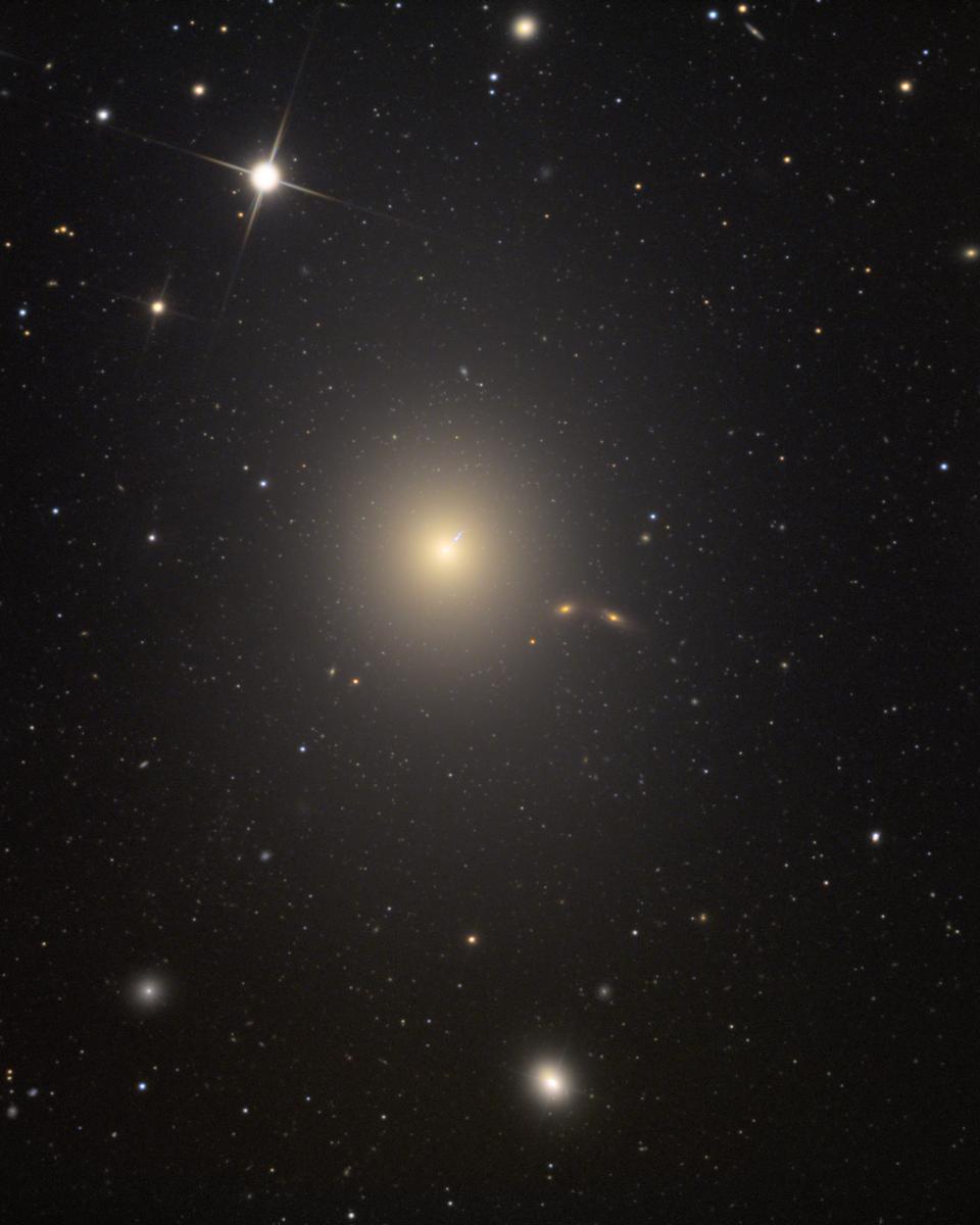 M87: Elliptical Galaxy with Jet