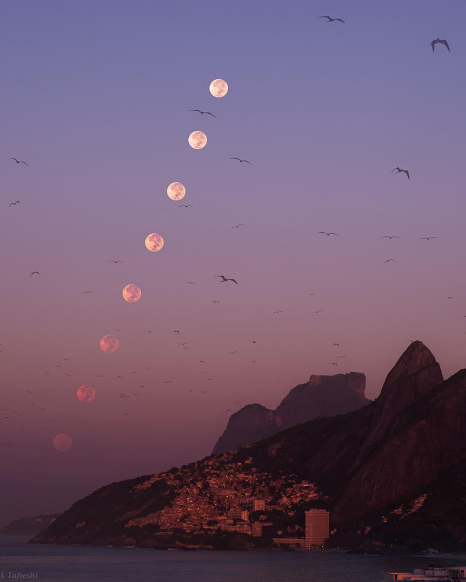 Rio Morning Moonset