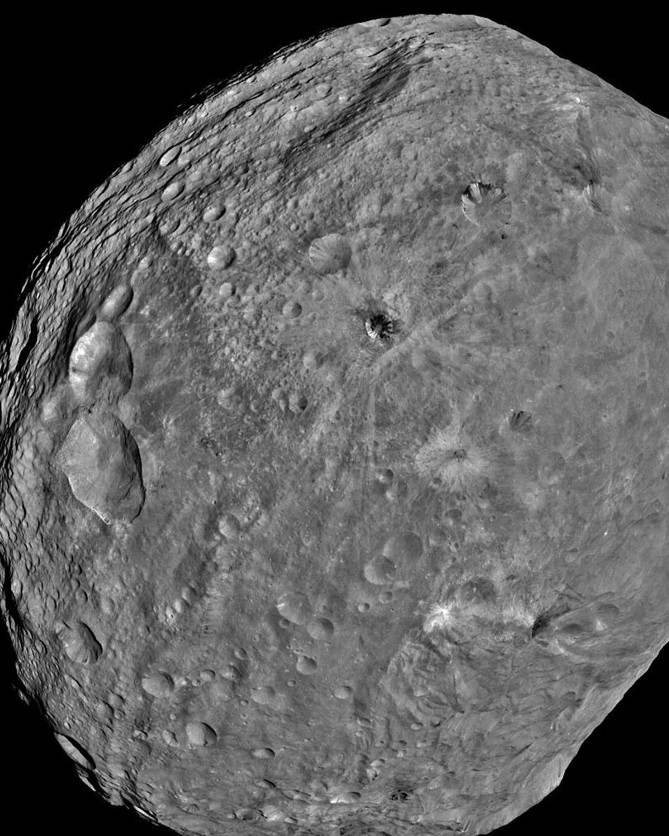 Asteroid Vesta Full Frame