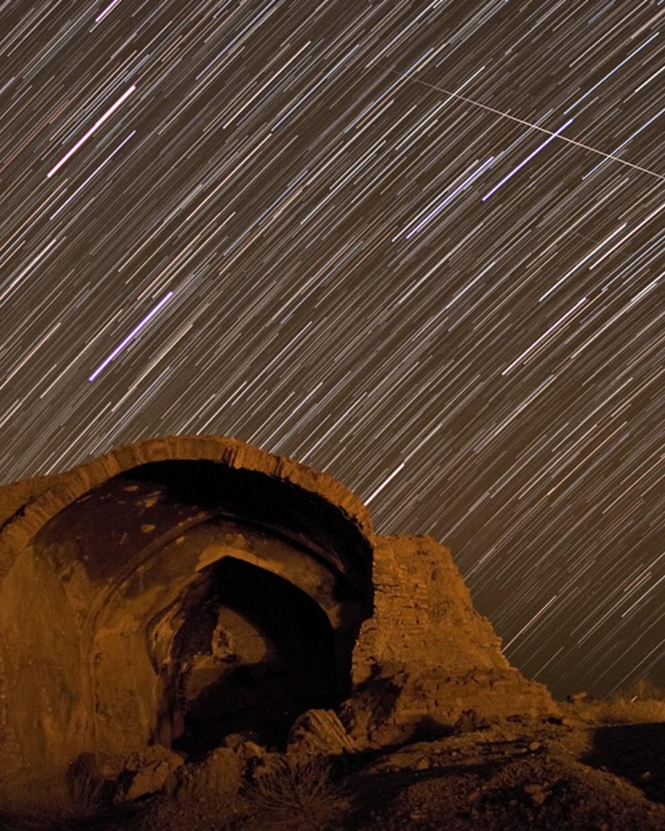 Quadrantids over Qumis
