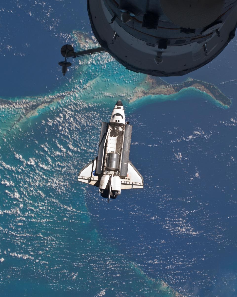Atlantis' Last Approach