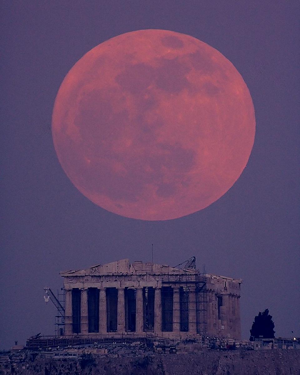 Parthenon Moon