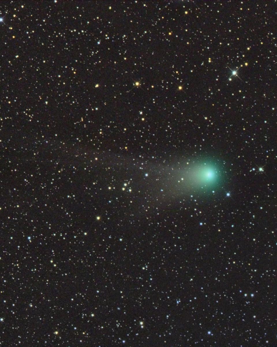 Tails of Comet Garradd