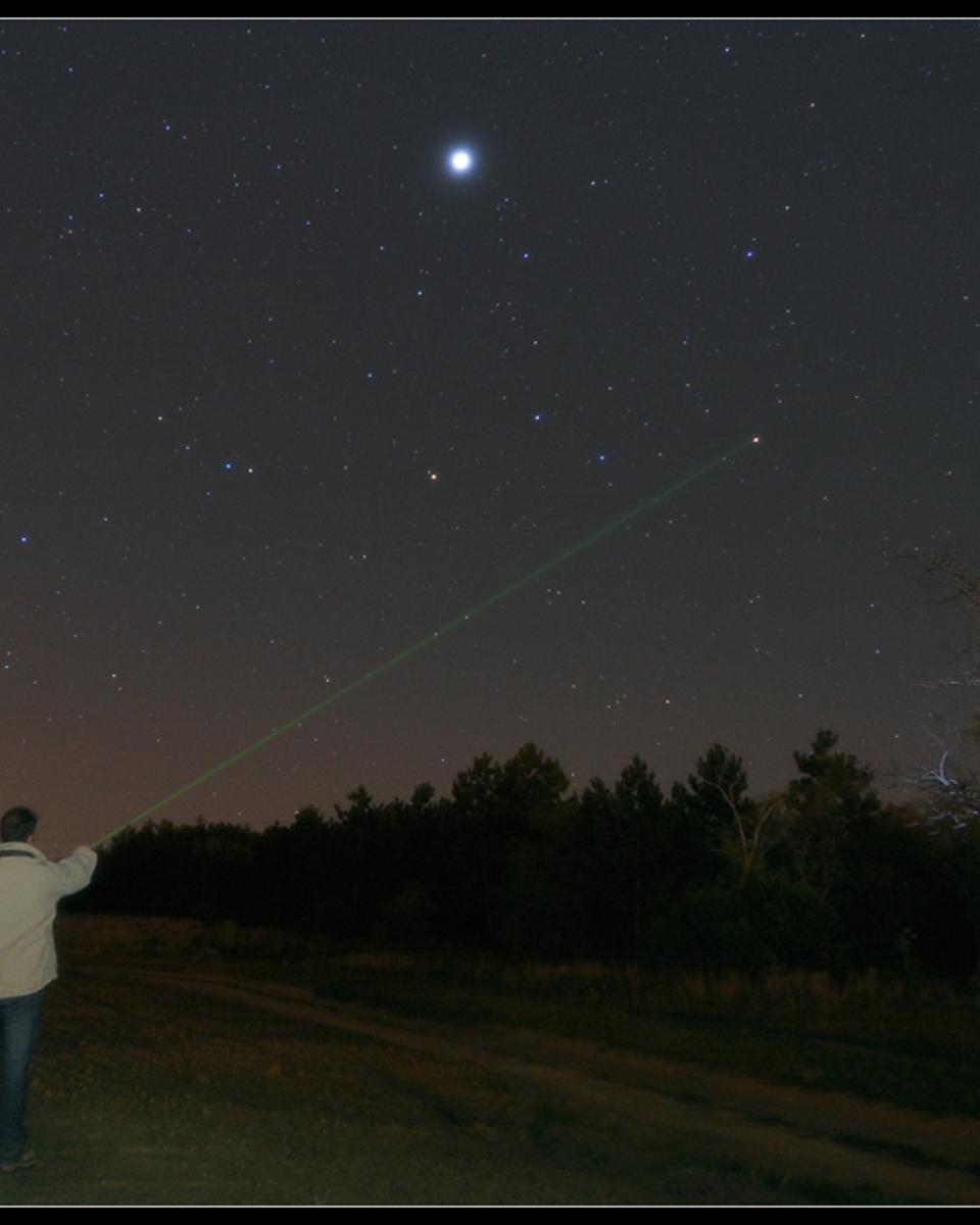Dad Quiets Omicron Ceti