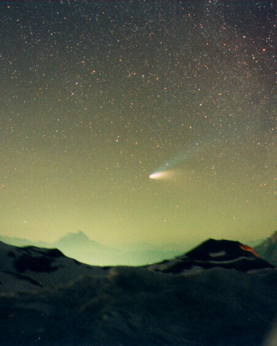 Comet Hale-Bopp Over Val Parola Pass
