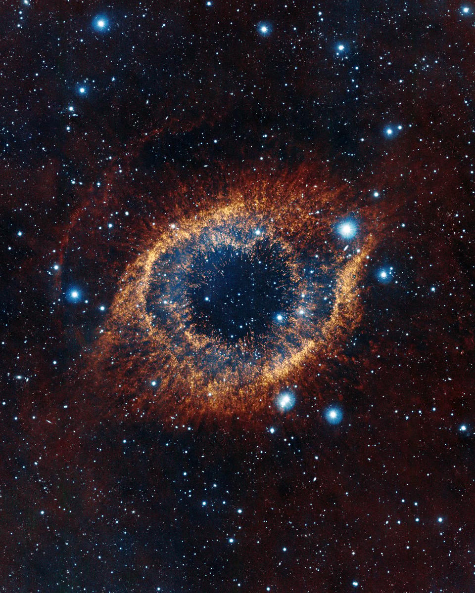 The Helix Nebula from the VISTA Telescope