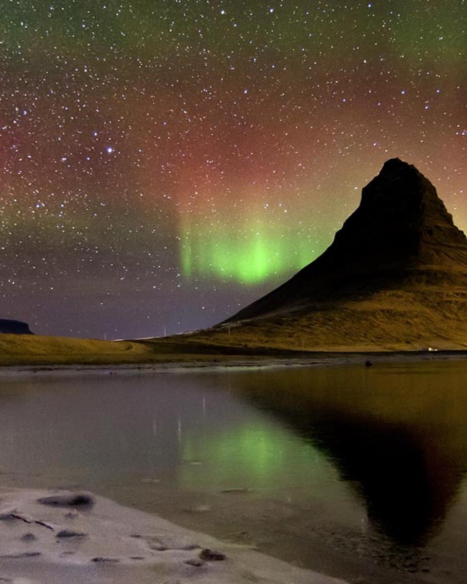 Meteors and Aurorae over Iceland