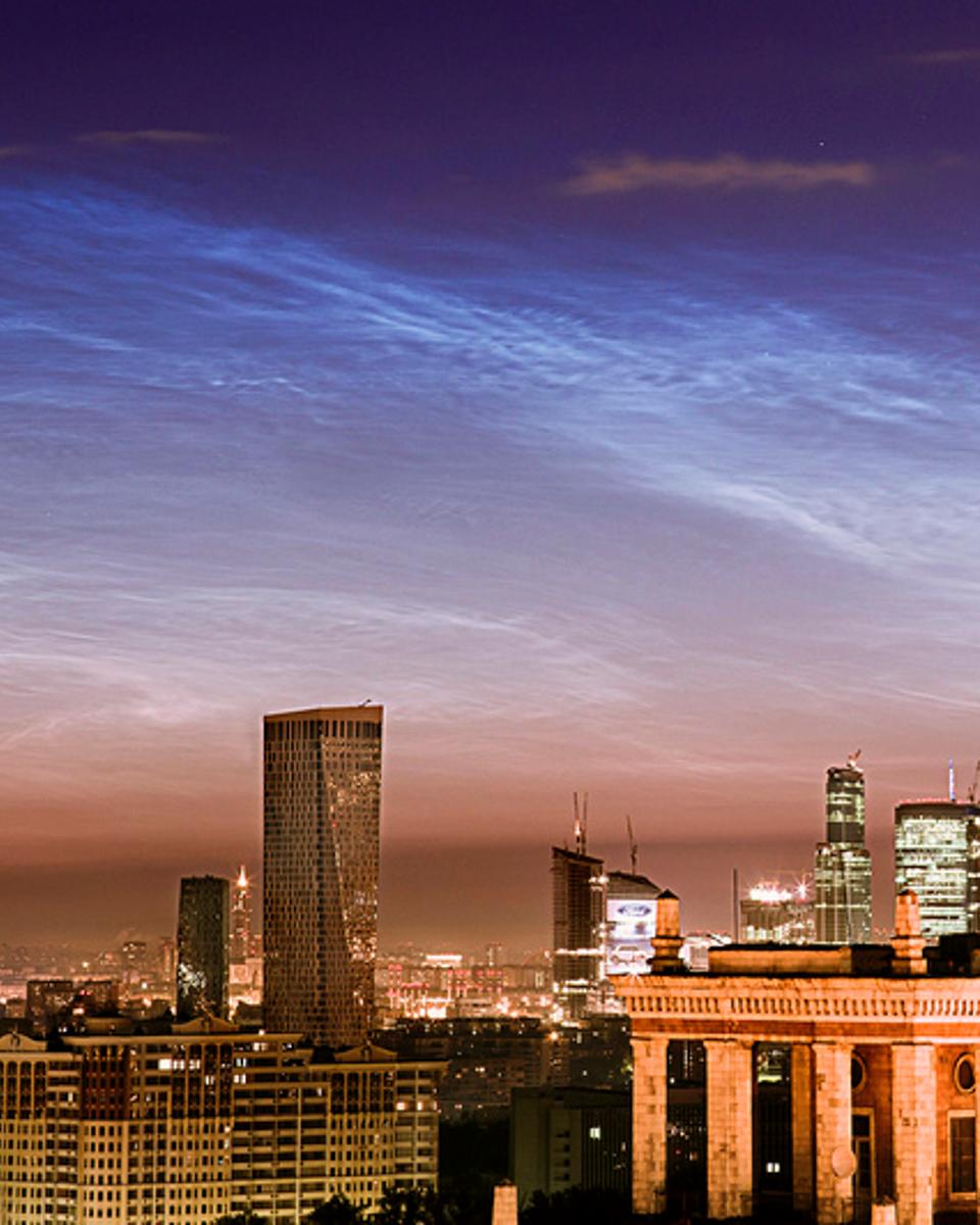 Noctilucent Clouds over Moscow