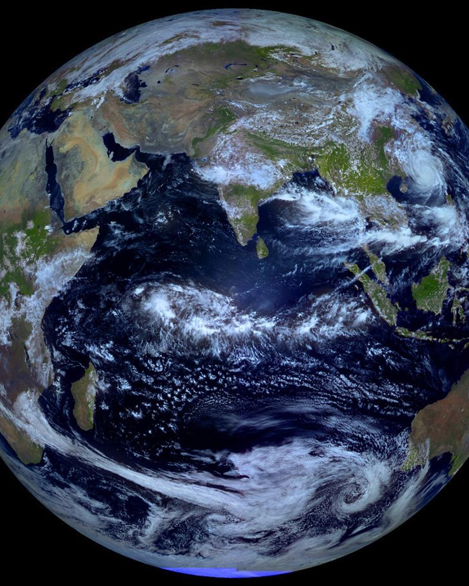 Equinox Earth