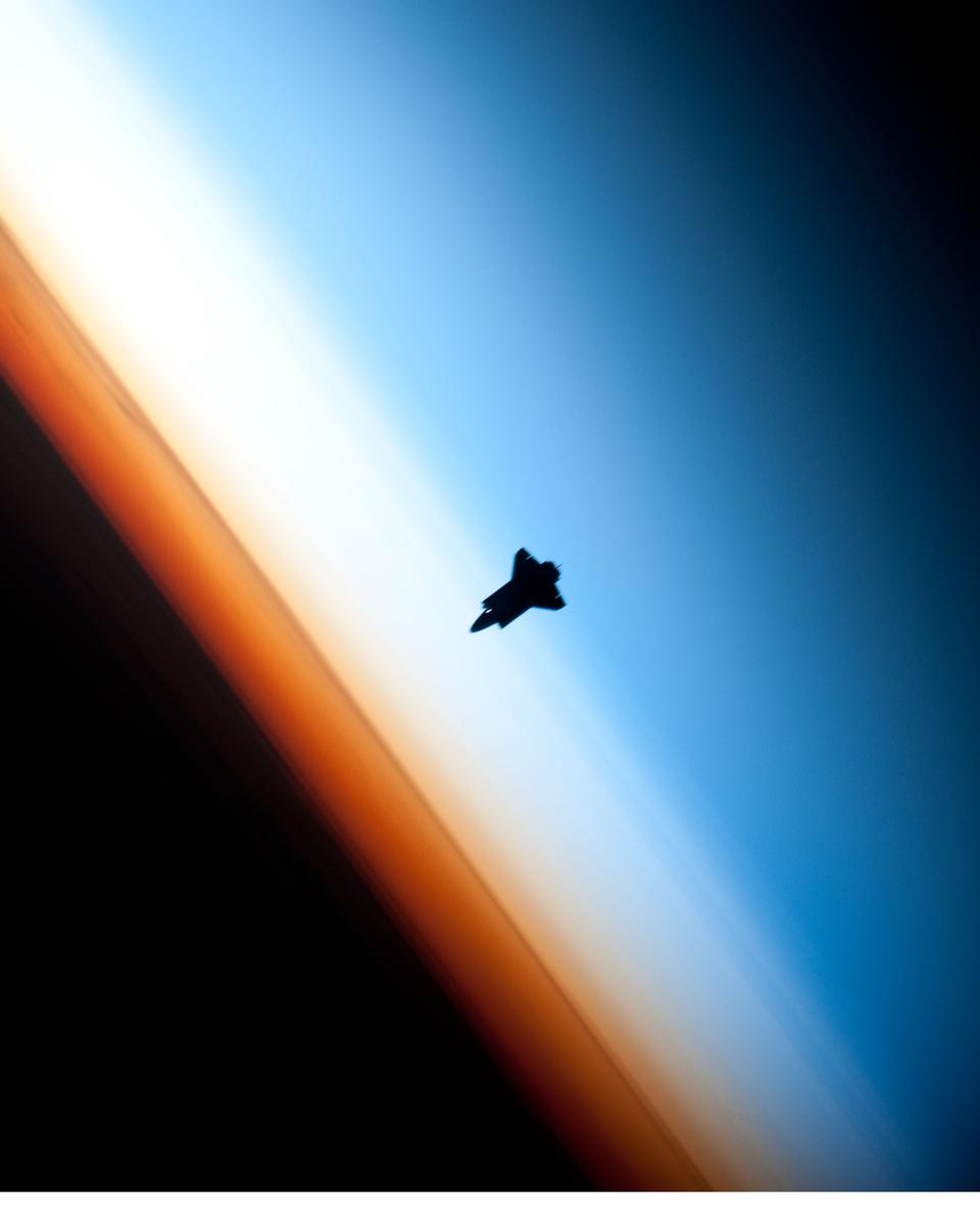 Dark Shuttle Approaching