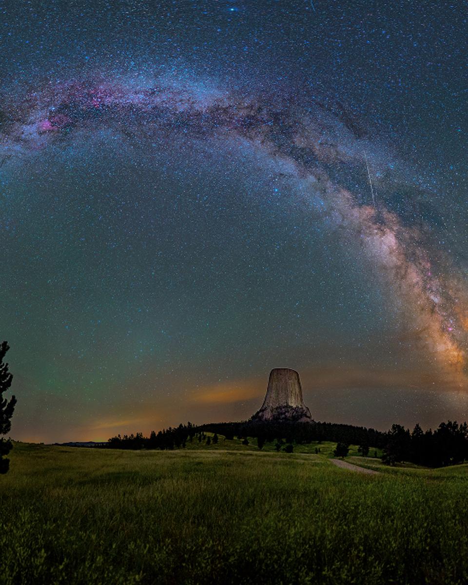 Milky Way over Devils Tower