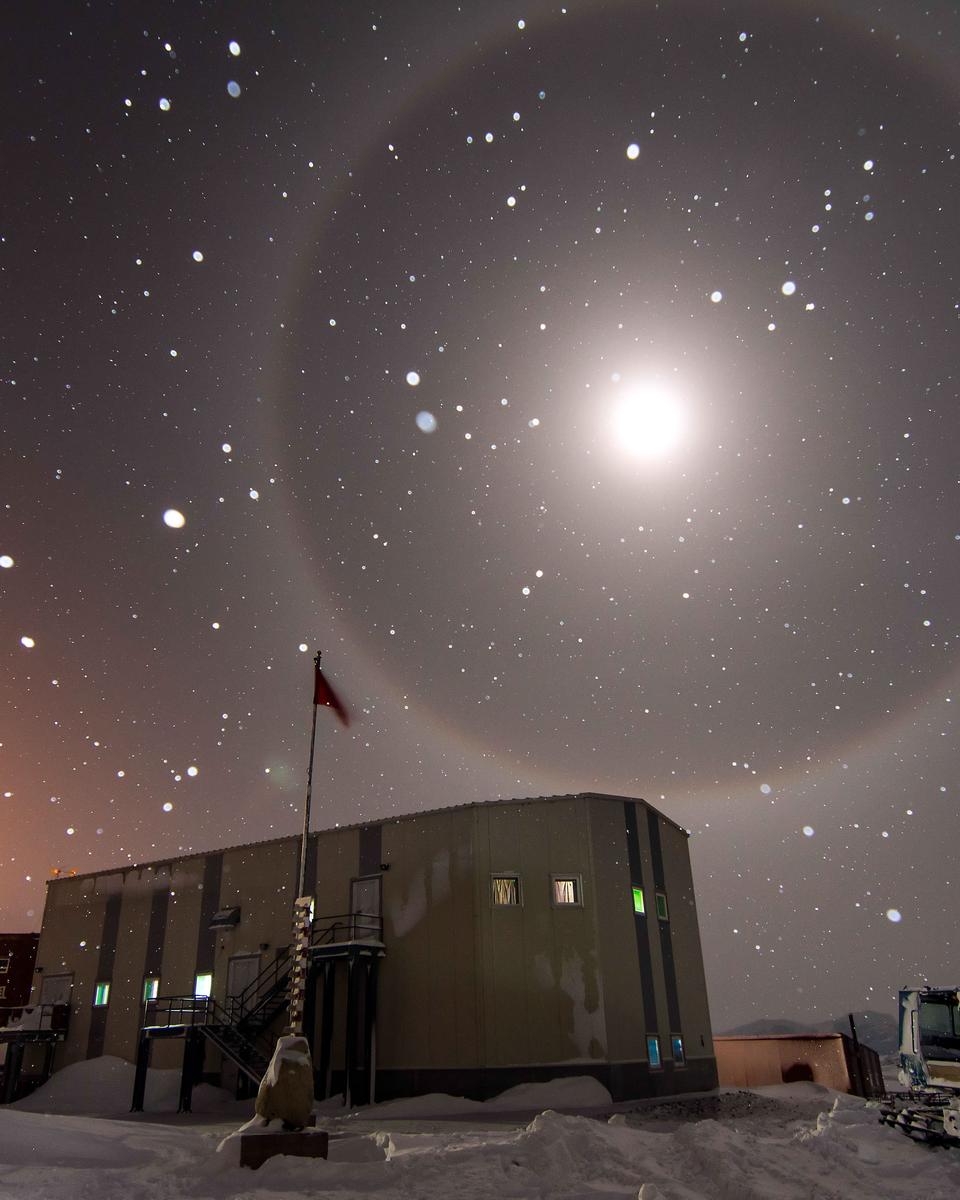 A Blue Moon Halo over Antarctica