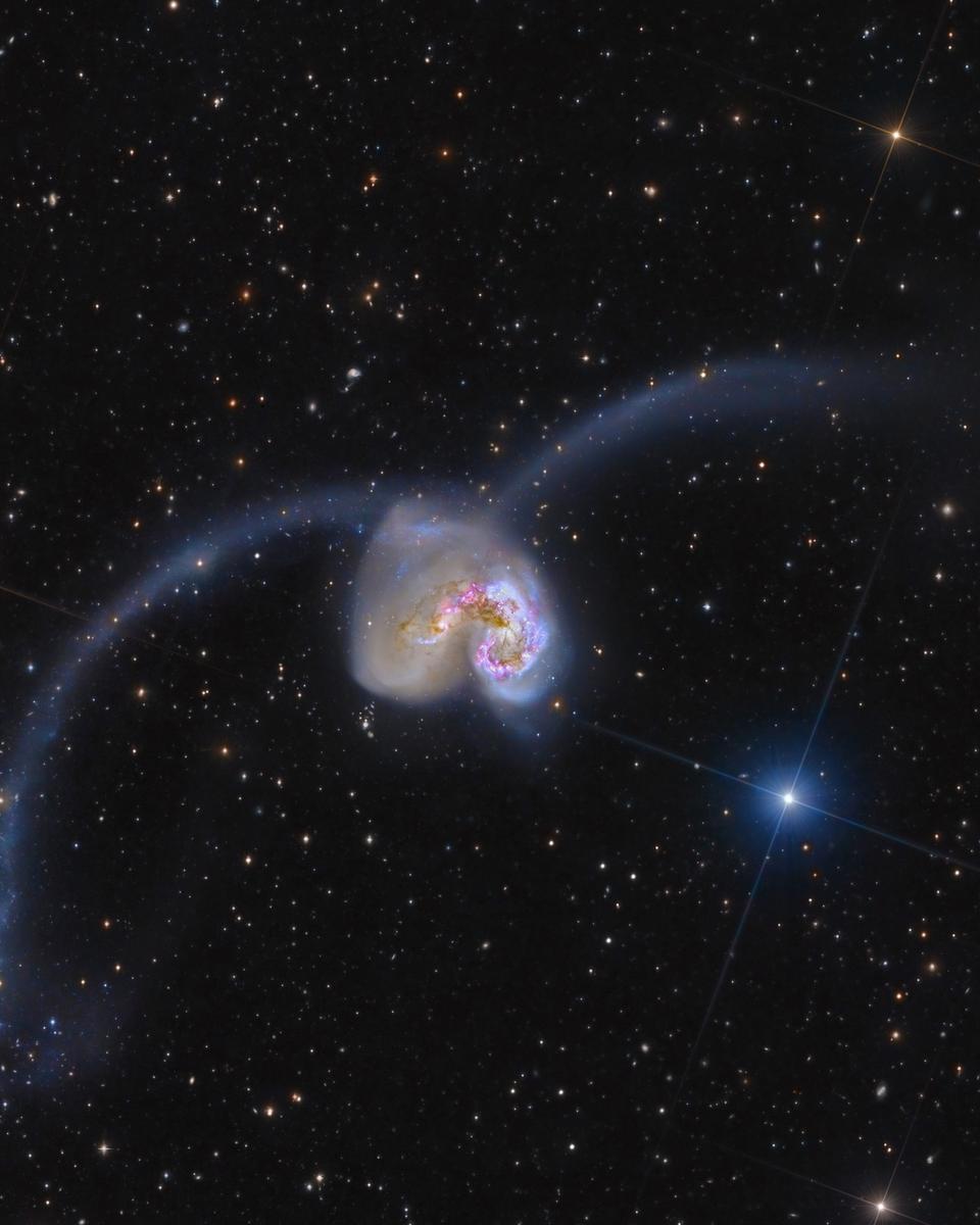 Exploring the Antennae