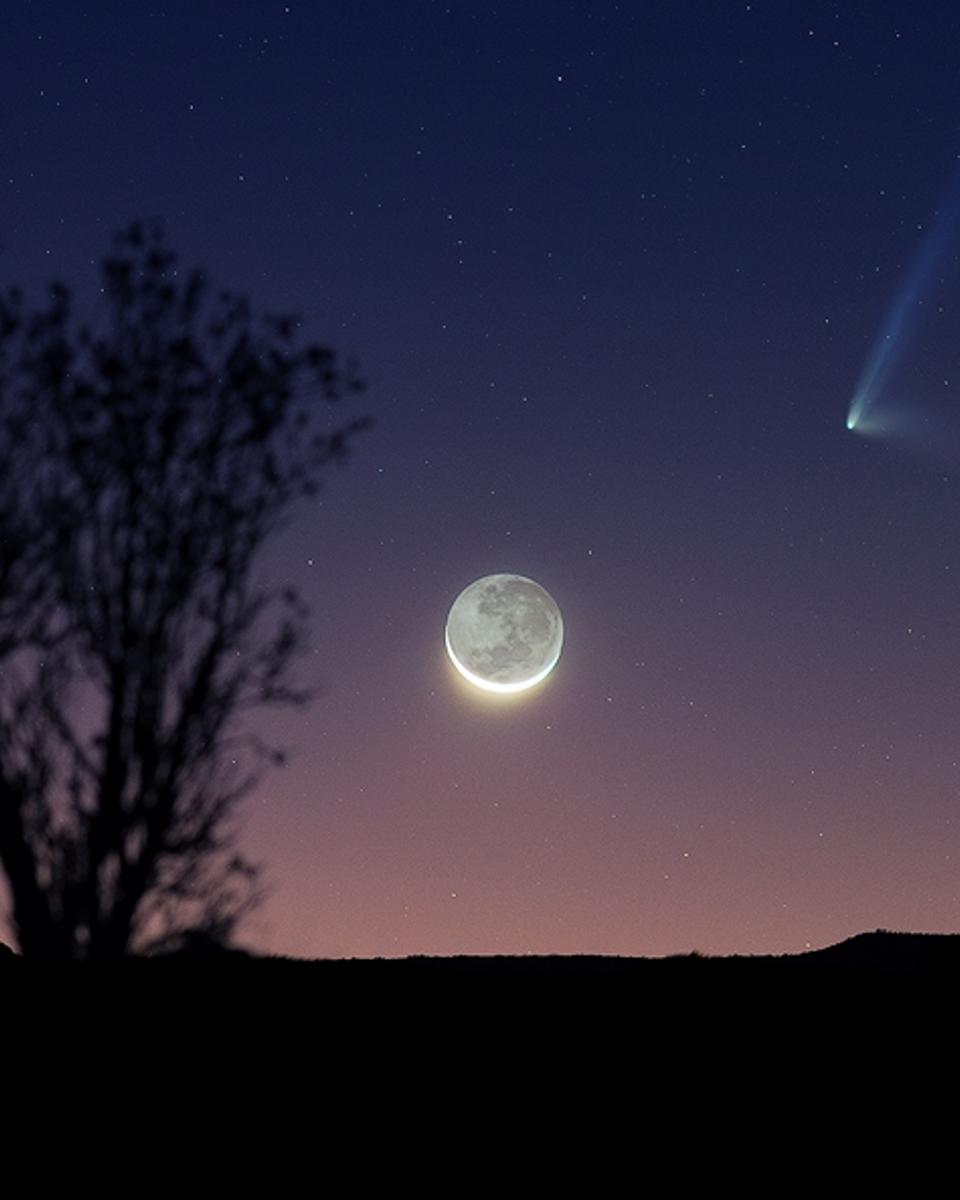 Comet PanSTARRS and a Crescent Moon