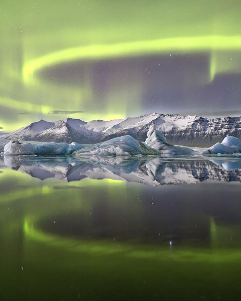 Aurora over Icelandic Glacier