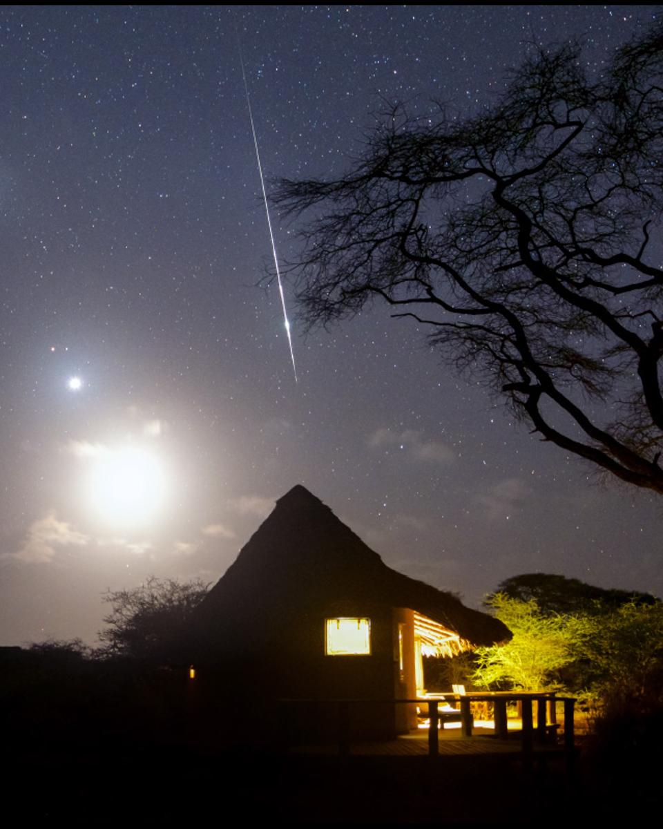 Kenya Morning Moon, Planets, and Taurid