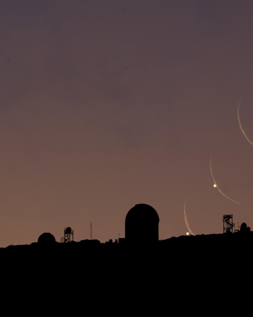 Full Venus and Crescent Moon Rise