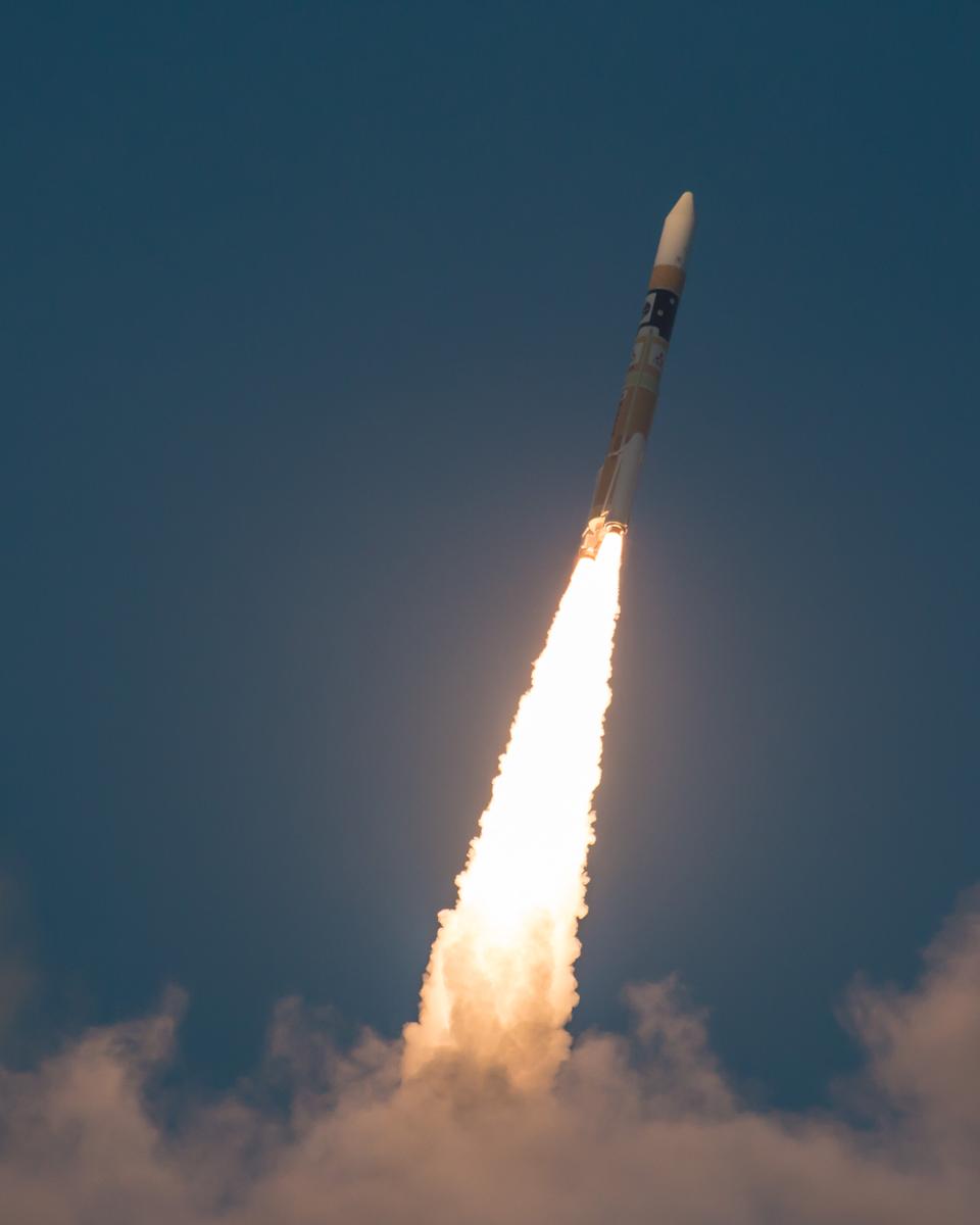 Hitomi Launches