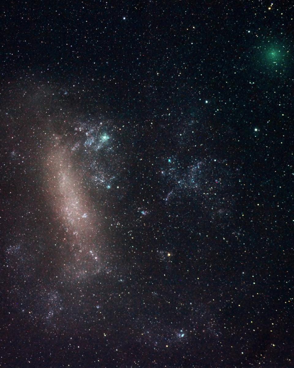 Close Comet and Large Magellanic Cloud