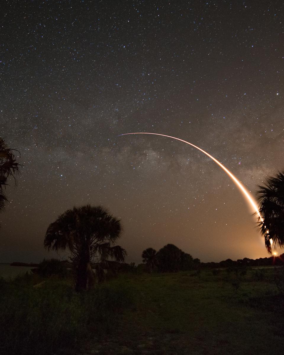 Falcon 9 and Milky Way
