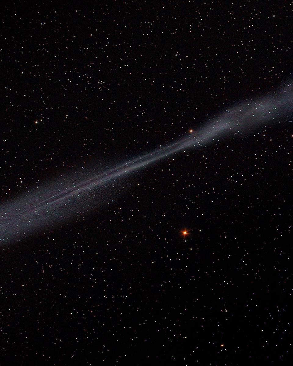 A Split Ion Tail for Comet Lovejoy E4