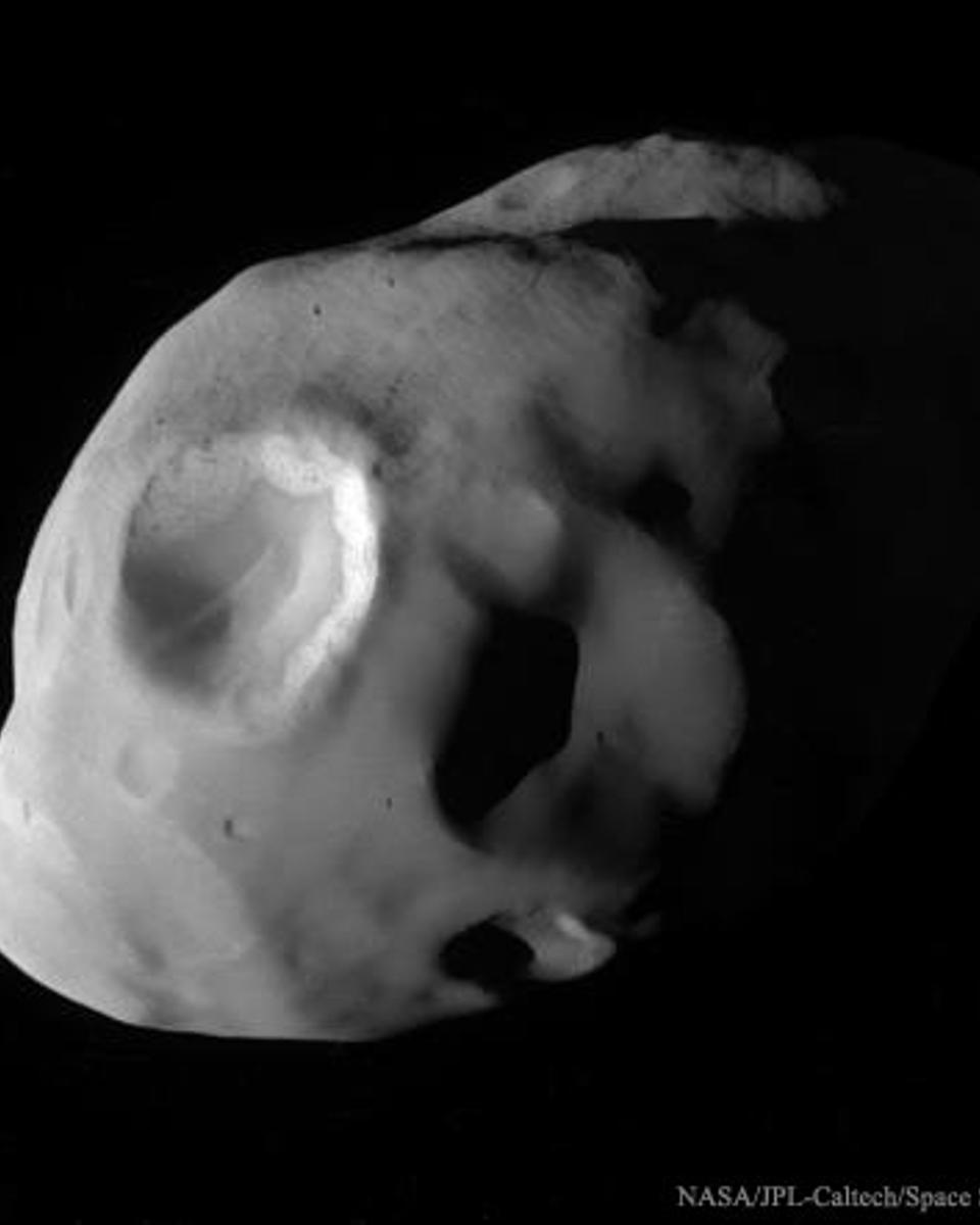 Pandora Close-up at Saturn