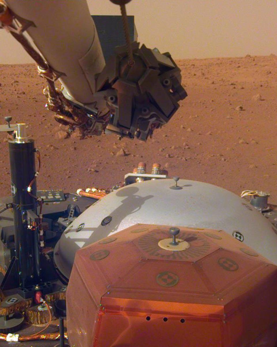 Sound and Light Captured by Mars InSight