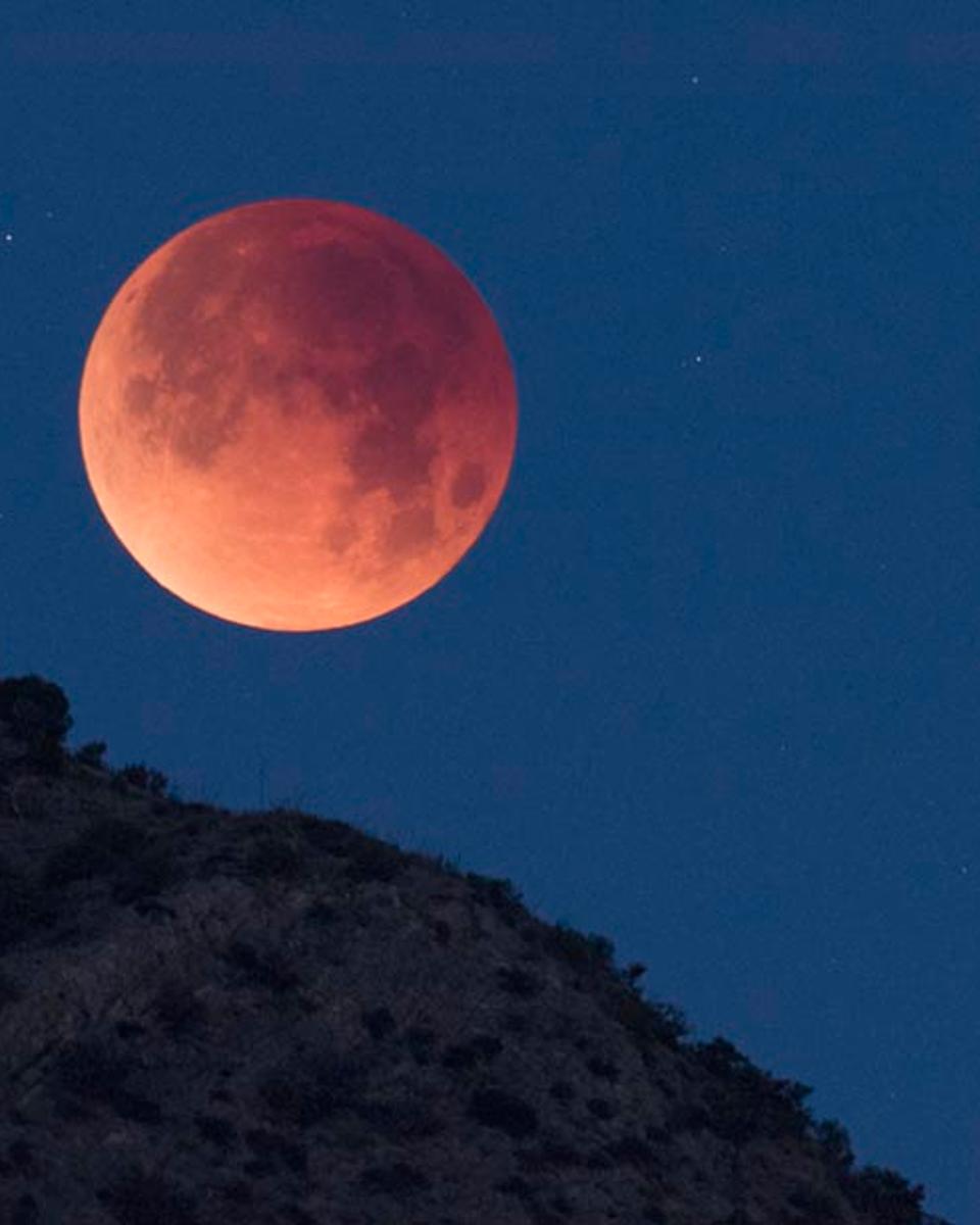 Moonset Eclipse