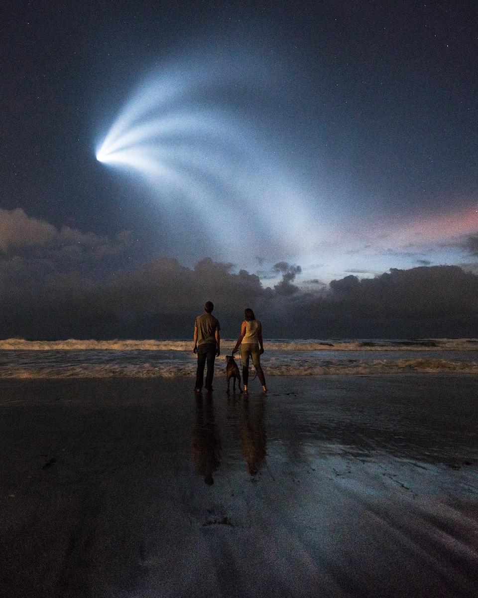 Skygazers on the Beach