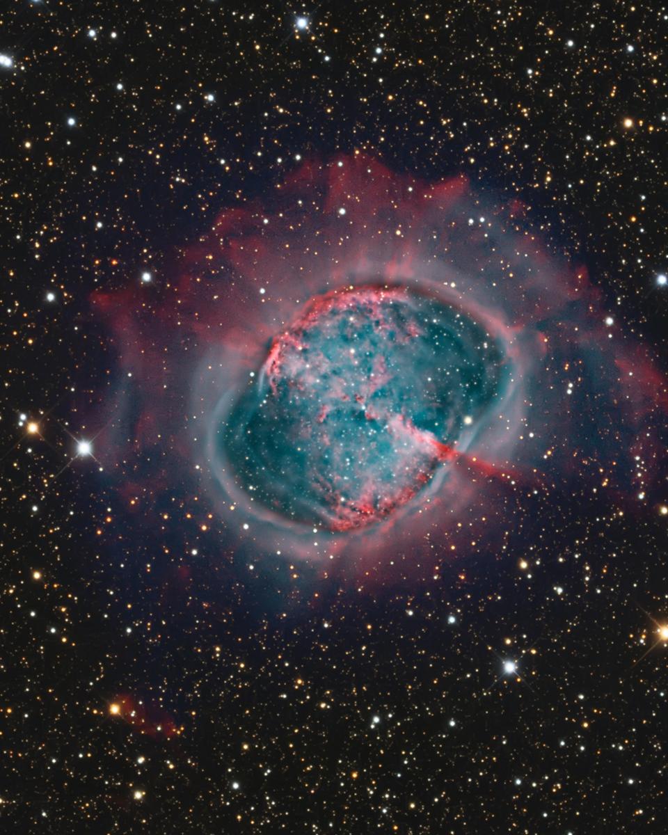 M27: Not a Comet