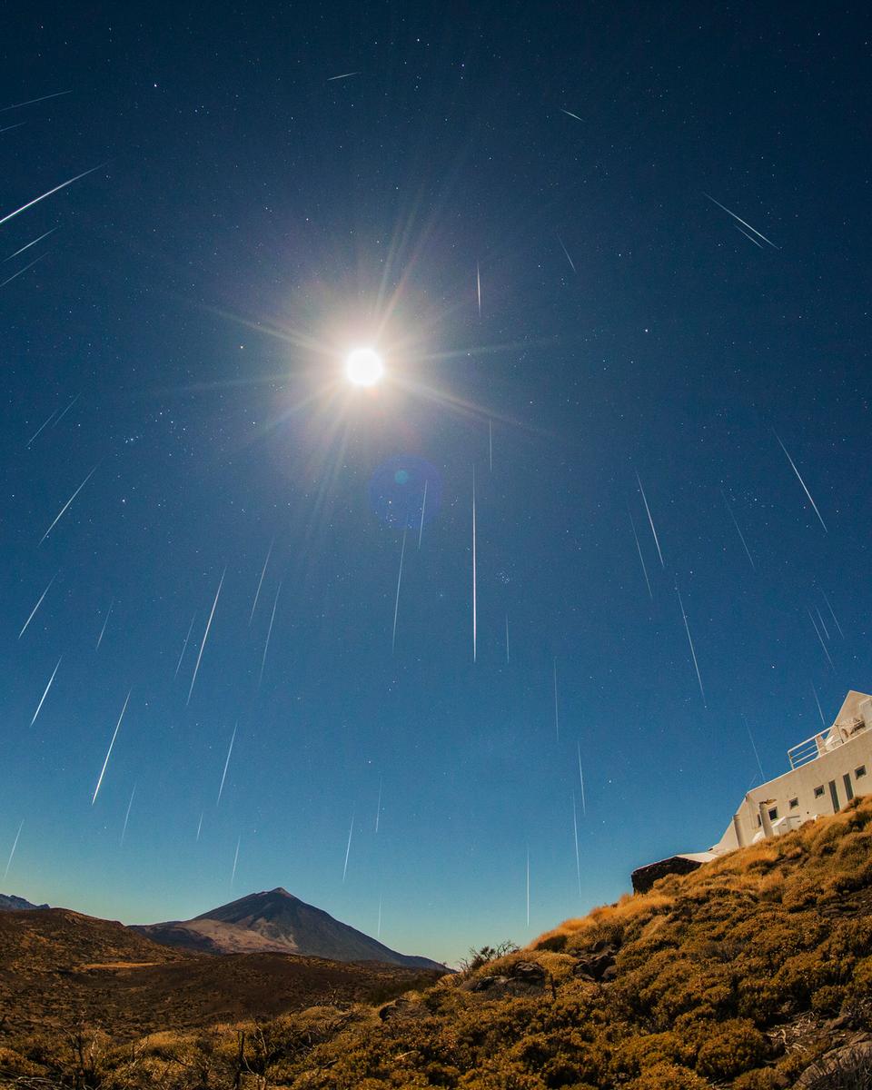 Full Moon Geminids
