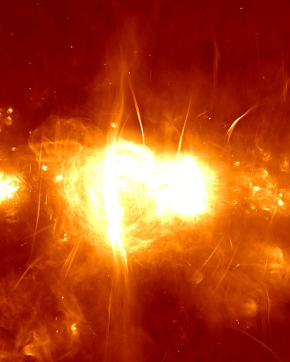The Galactic Center in Radio from MeerKAT