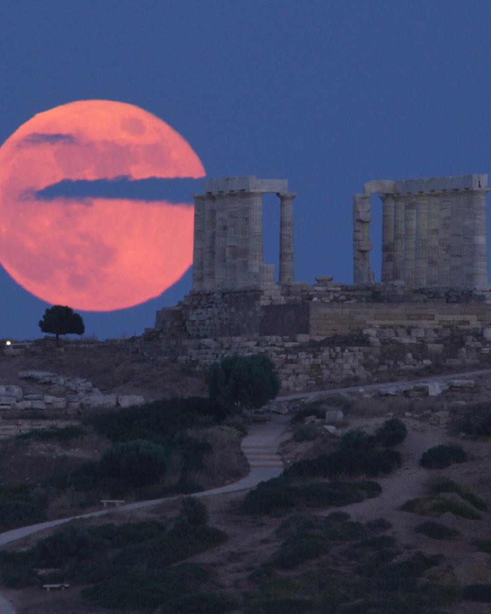 Strawberry Moon over the Temple of Poseidon
