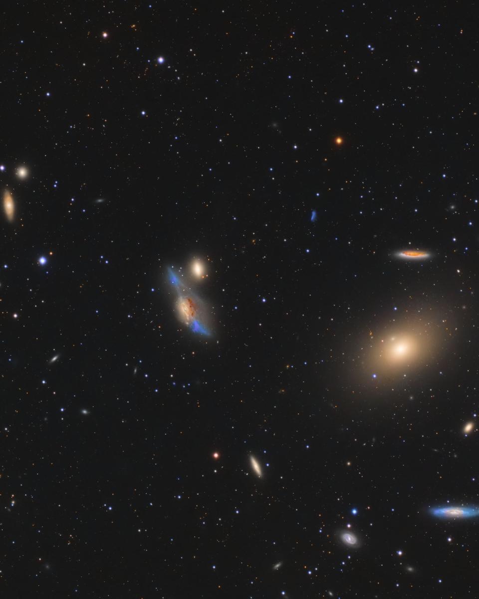 Markarian's Chain of Galaxies