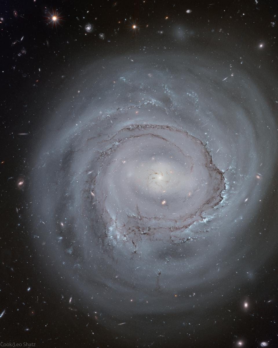 Anemic Spiral NGC 4921 from Hubble