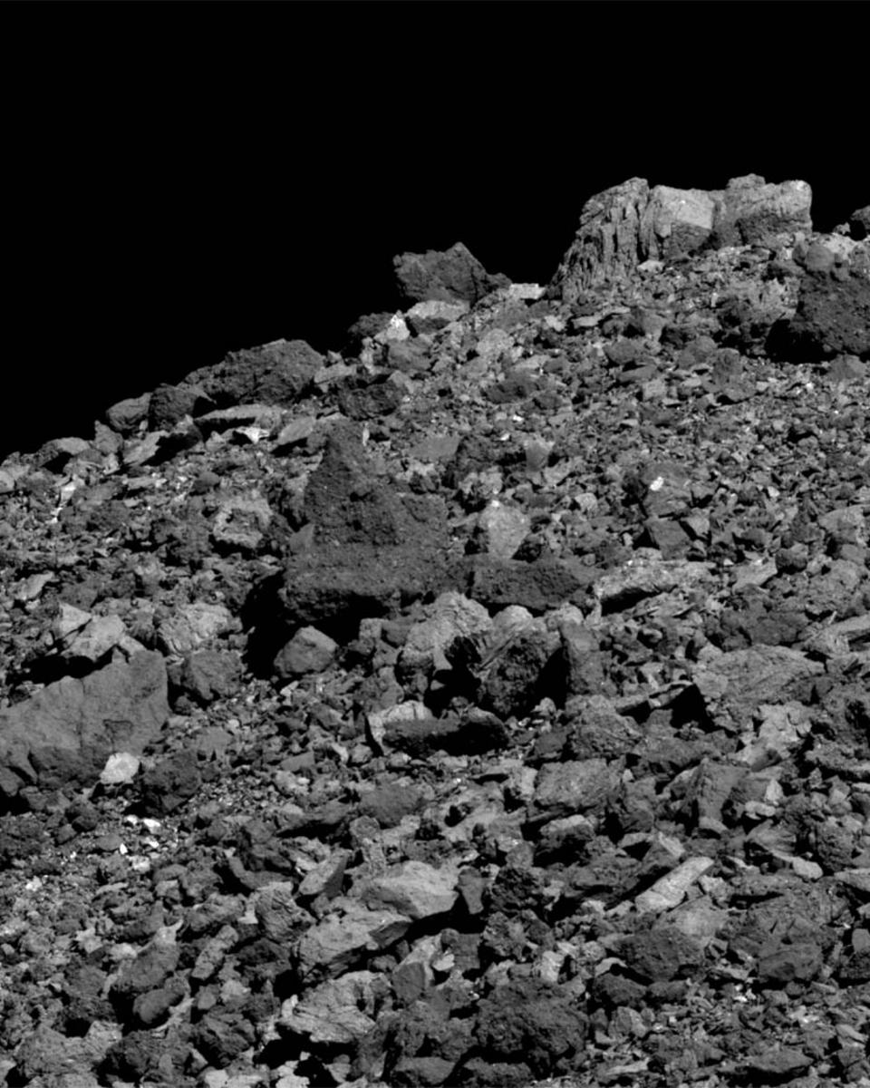 Boulders on Bennu