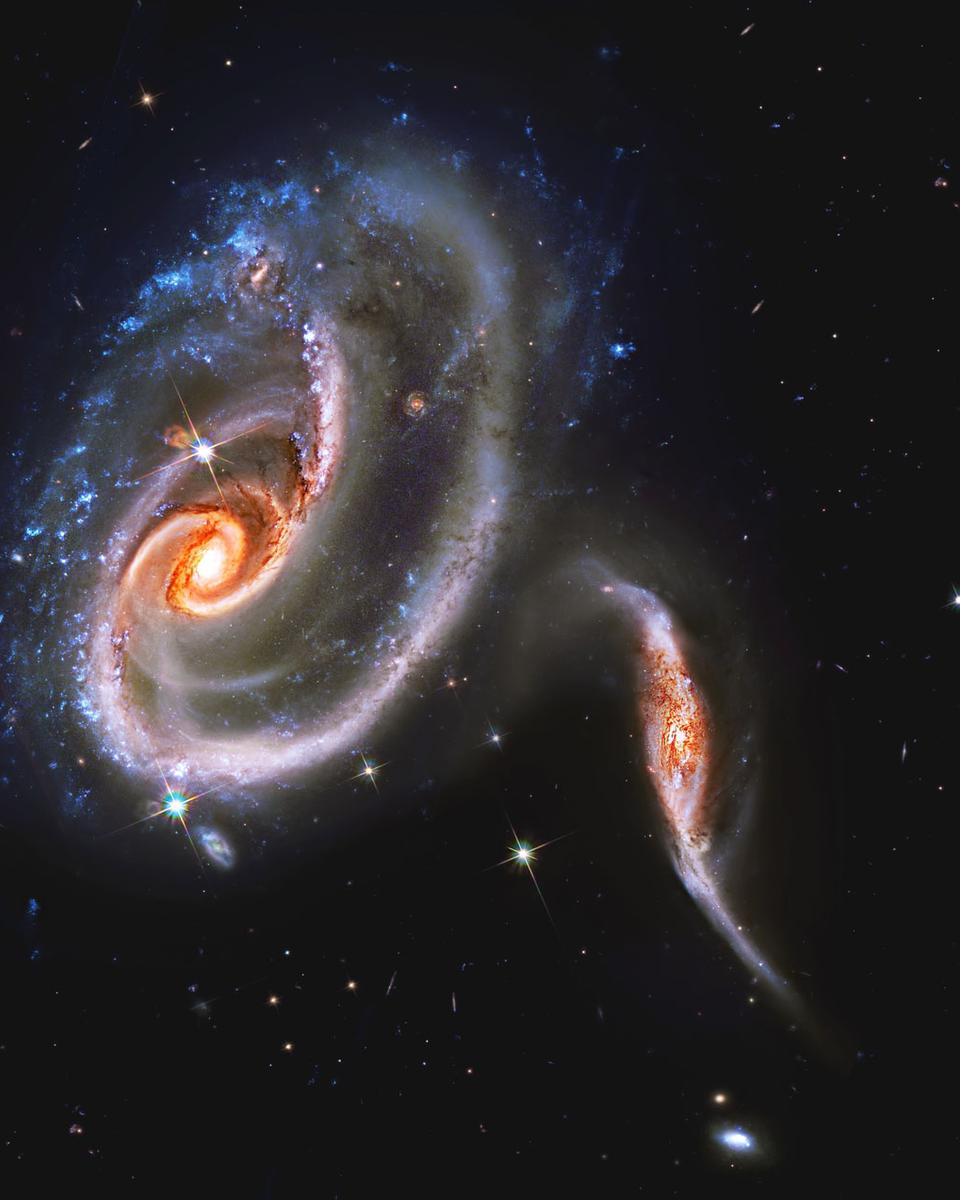 Arp 273: Battling Galaxies from Hubble