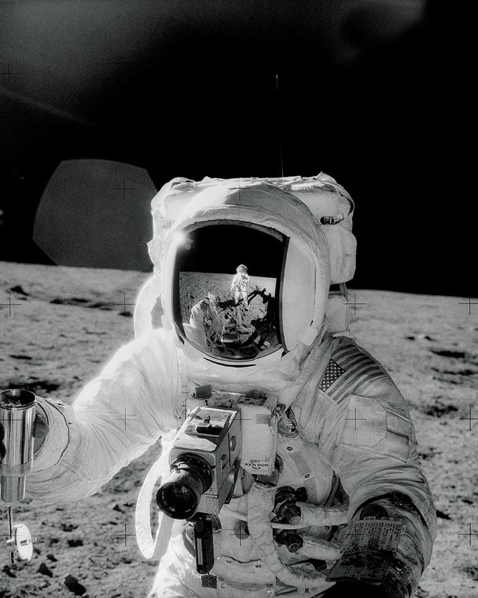 Apollo 12: Self-Portrait