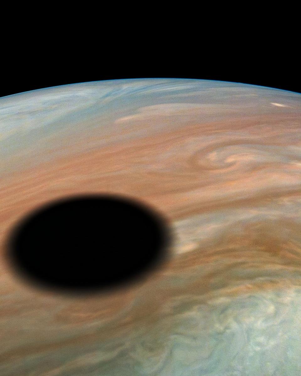 Io Eclipse Shadow on Jupiter from Juno