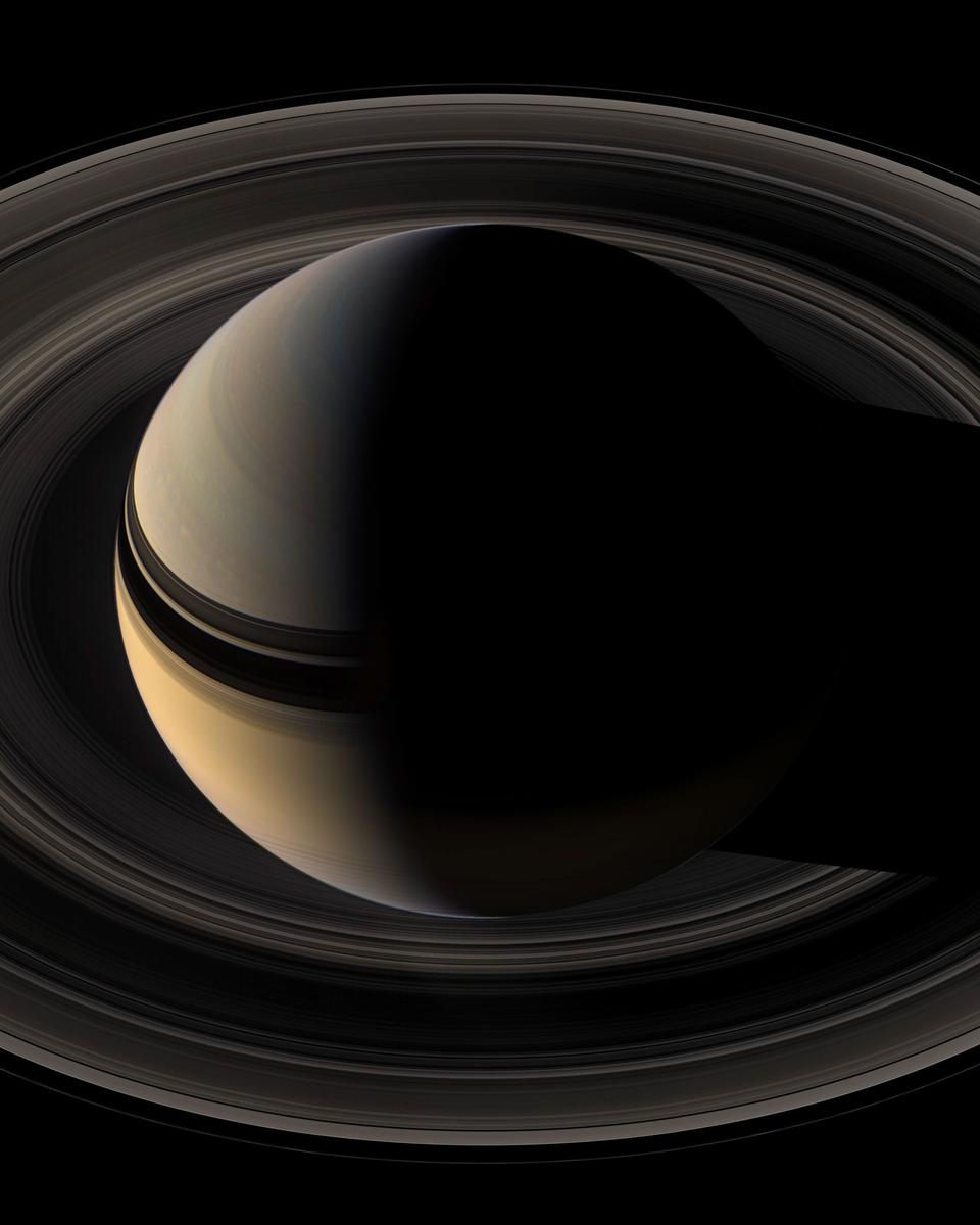 Crescent Saturn