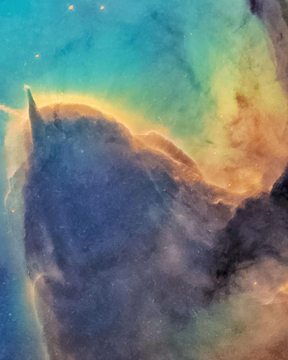 Trifid Pillars and Jets