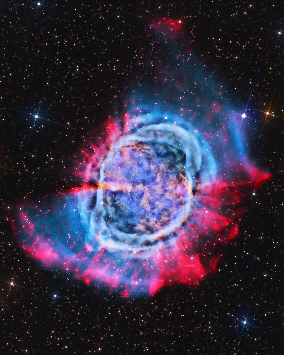 M27: The Dumbbell Nebula