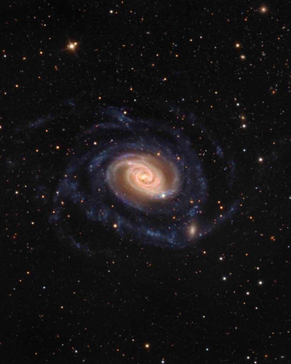 NGC 289: Swirl in the Southern Sky
