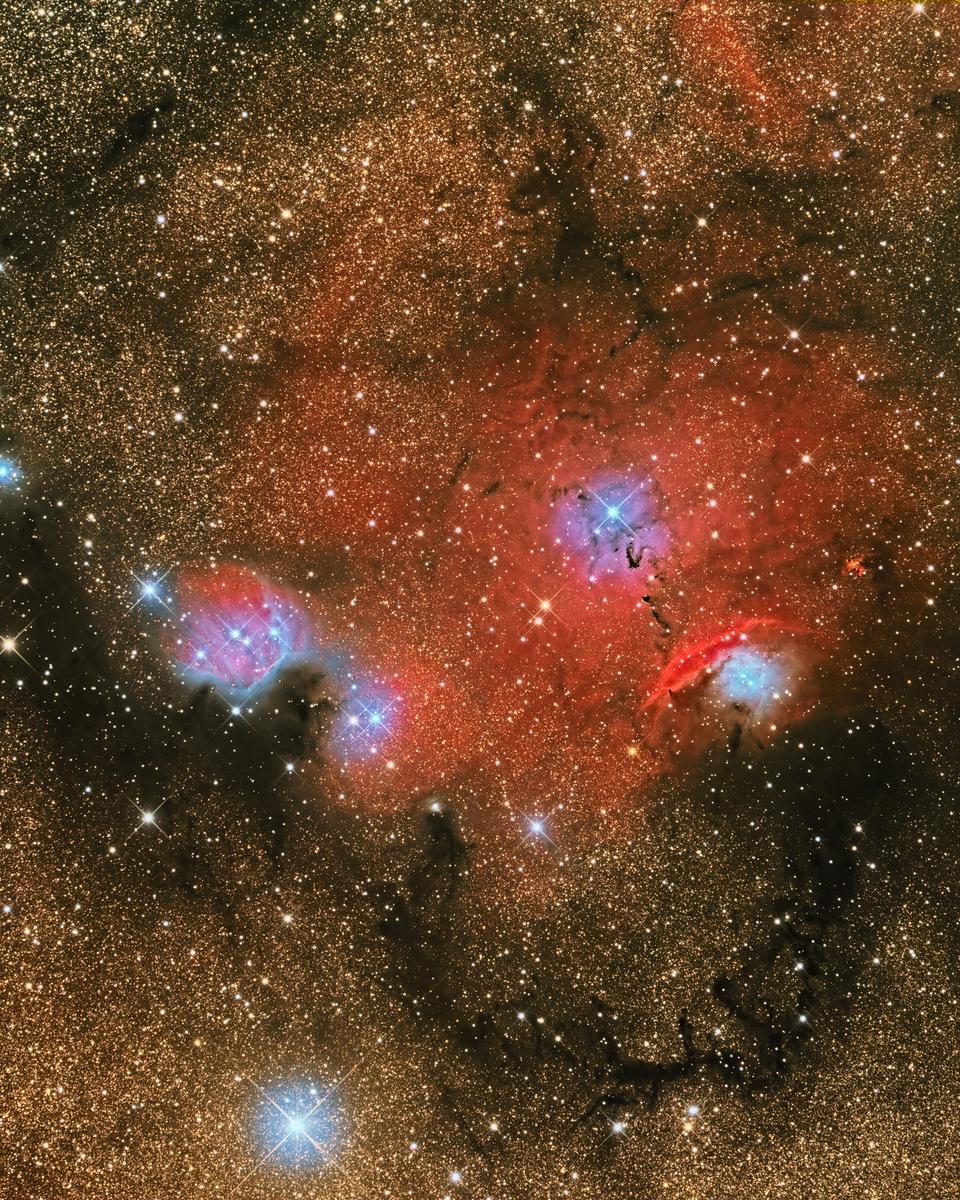 NGC 6559: East of the Lagoon